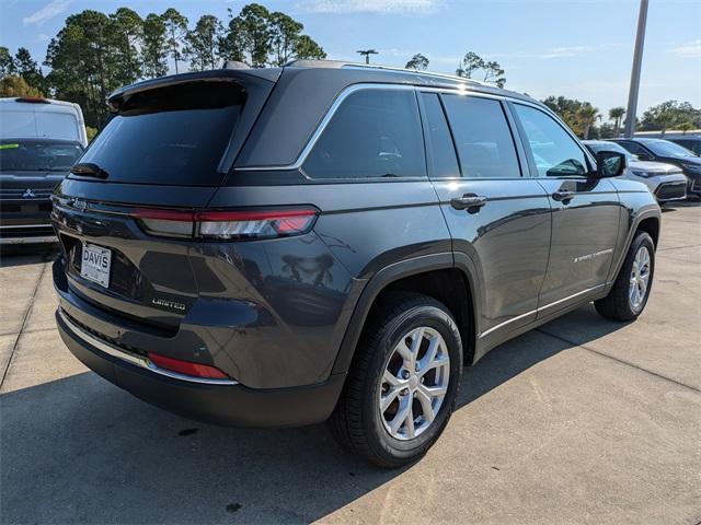 used 2024 Jeep Grand Cherokee car, priced at $33,904