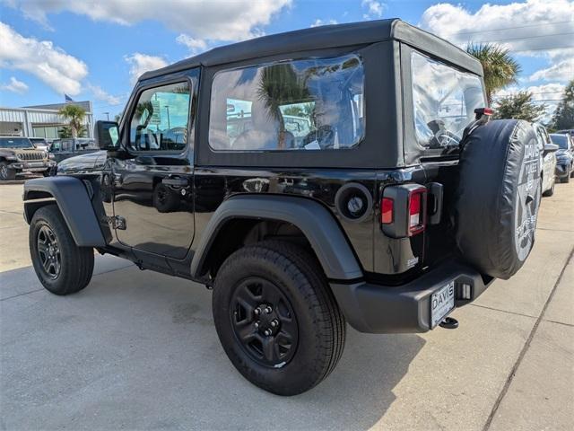 new 2025 Jeep Wrangler car, priced at $36,725