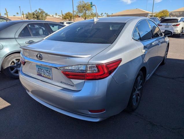 used 2017 Lexus ES 300h car, priced at $23,487