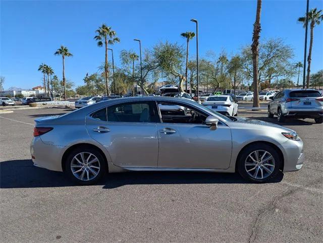 used 2017 Lexus ES 300h car, priced at $20,351