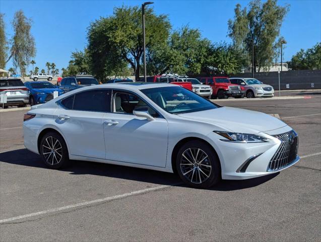 new 2025 Lexus ES 300h car, priced at $49,224