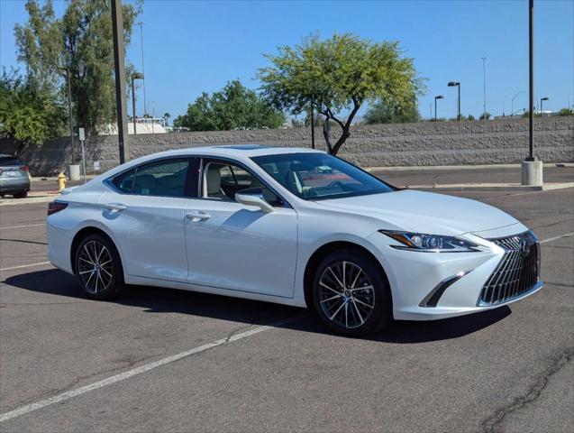 new 2025 Lexus ES 300h car, priced at $50,829