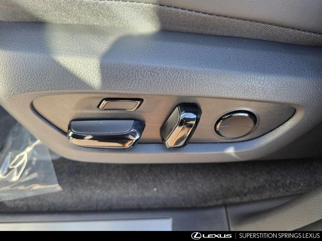 new 2025 Lexus GX 550 car, priced at $86,104