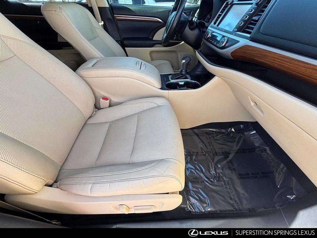 used 2018 Toyota Highlander car, priced at $24,597