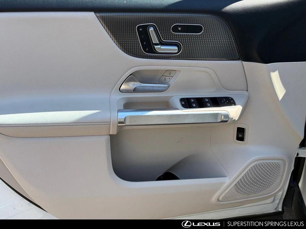 used 2021 Mercedes-Benz GLB 250 car, priced at $27,187