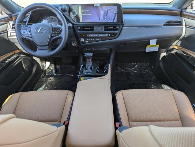 new 2025 Lexus ES 300h car, priced at $51,389