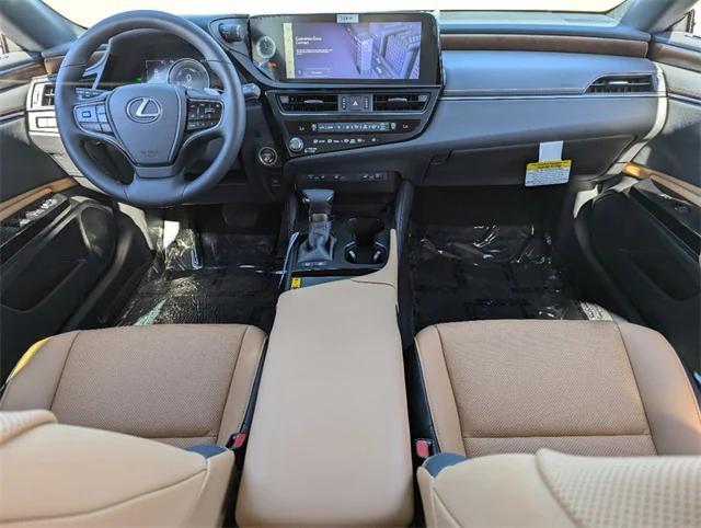 new 2025 Lexus ES 300h car, priced at $51,389