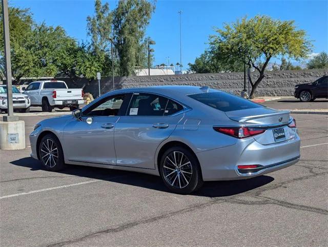 new 2025 Lexus ES 300h car, priced at $51,389