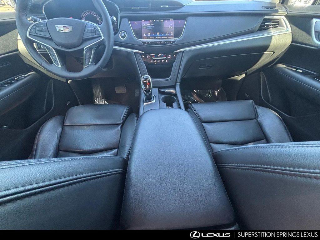 used 2017 Cadillac XT5 car, priced at $14,297