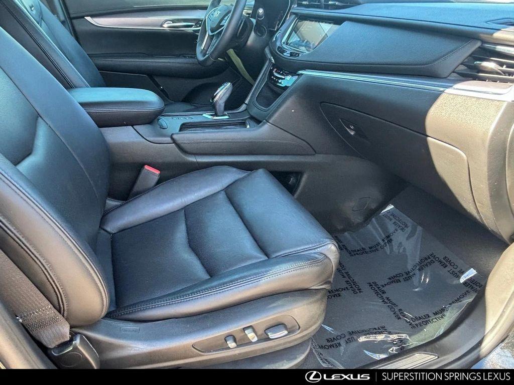 used 2017 Cadillac XT5 car, priced at $14,297