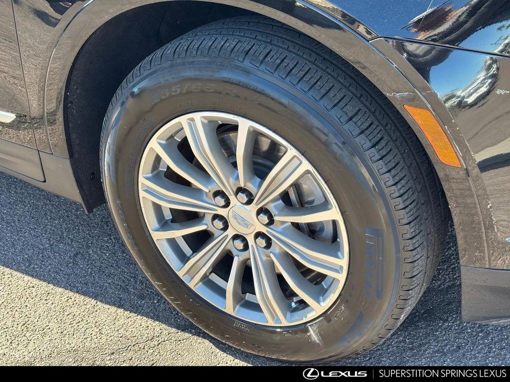 used 2017 Cadillac XT5 car, priced at $14,297