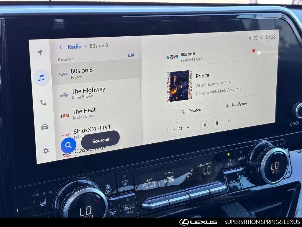 used 2024 Toyota Highlander Hybrid car, priced at $47,895