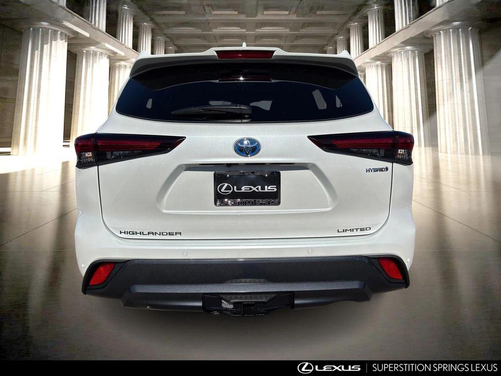 used 2024 Toyota Highlander Hybrid car, priced at $47,895
