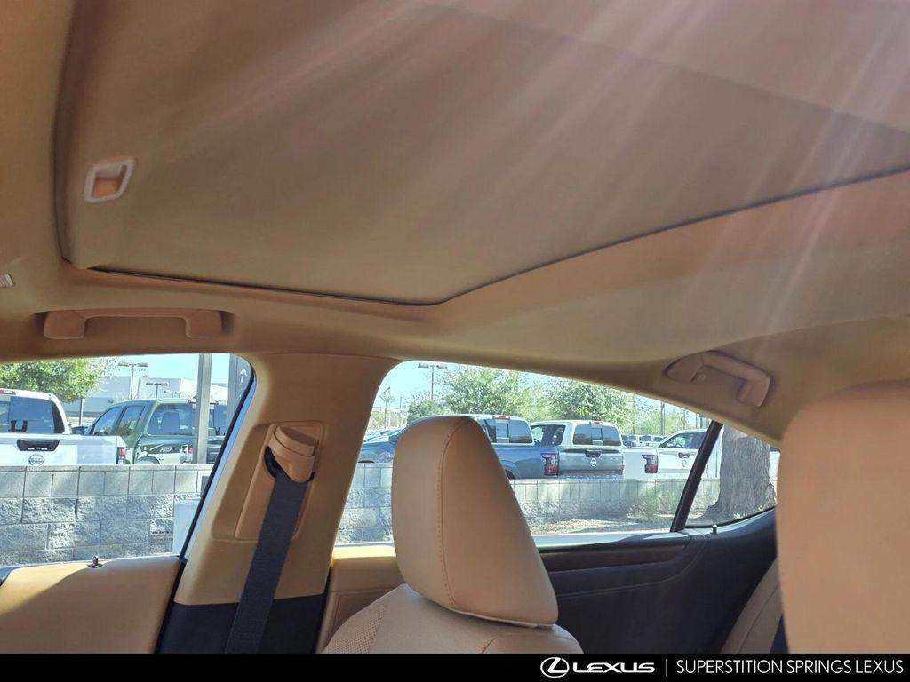 new 2025 Lexus ES 300h car, priced at $48,285