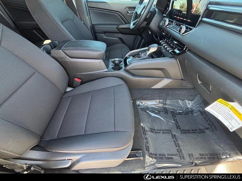 used 2025 GMC Canyon car, priced at $40,247