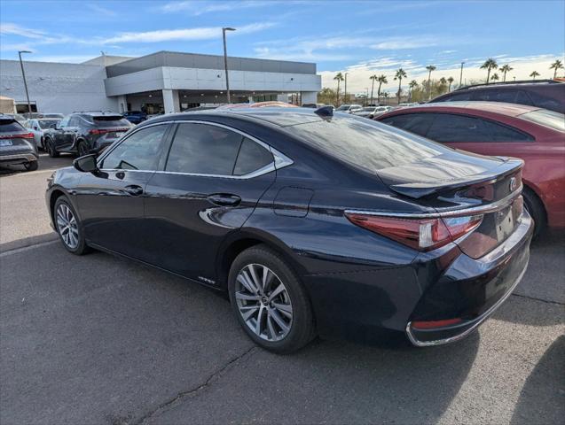 used 2021 Lexus ES 300h car, priced at $33,825