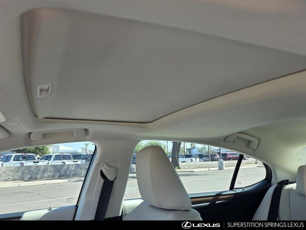 new 2025 Lexus ES 300h car, priced at $50,415