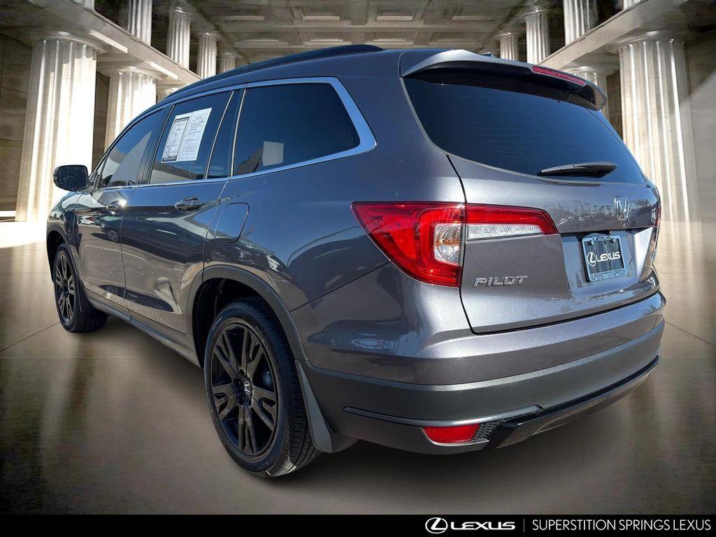 used 2021 Honda Pilot car, priced at $27,895