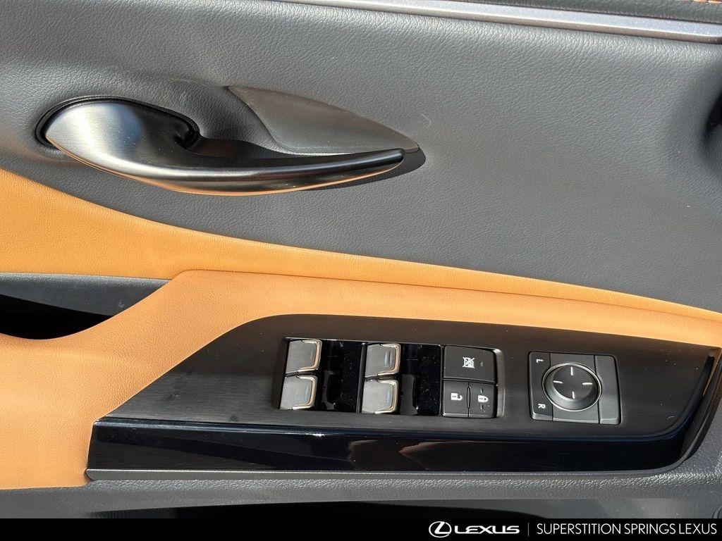 new 2025 Lexus ES 350 car, priced at $43,935