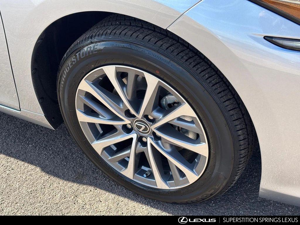new 2025 Lexus ES 350 car, priced at $43,935
