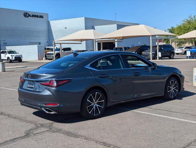 new 2025 Lexus ES 350 car, priced at $47,755