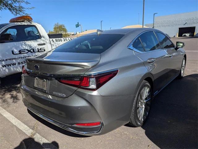 used 2020 Lexus ES 300h car, priced at $36,497