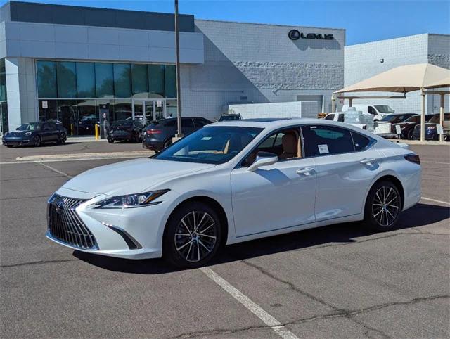 new 2025 Lexus ES 300h car, priced at $51,035