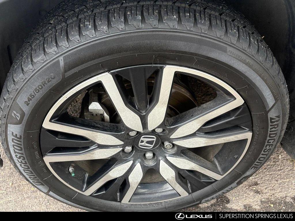 used 2020 Honda Pilot car, priced at $29,587