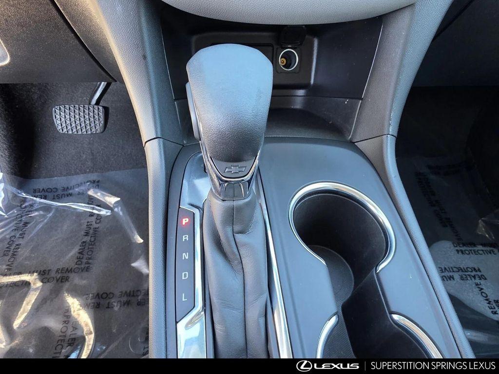 used 2022 Chevrolet Equinox car, priced at $20,305