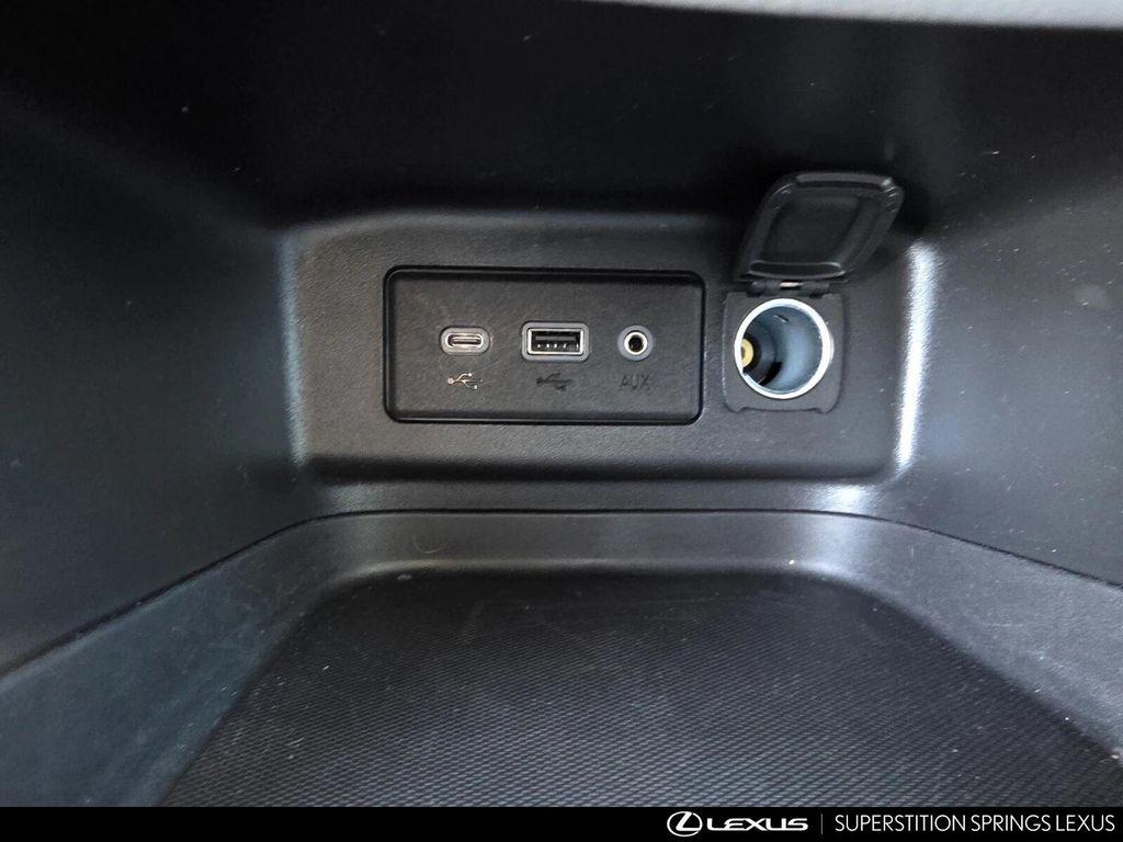 used 2022 Chevrolet Equinox car, priced at $20,305