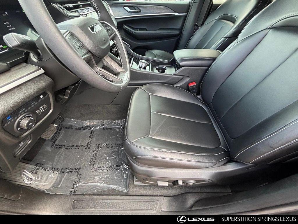 used 2025 Jeep Grand Cherokee 4xe car, priced at $45,738