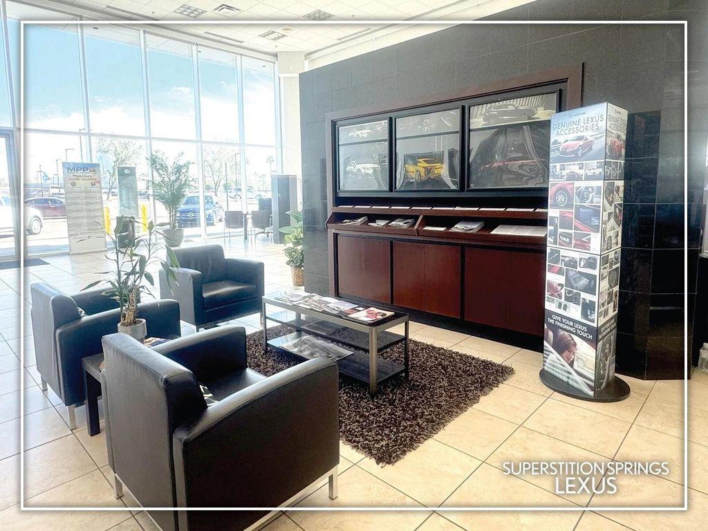 used 2022 Mercedes-Benz GLB 250 car, priced at $28,689