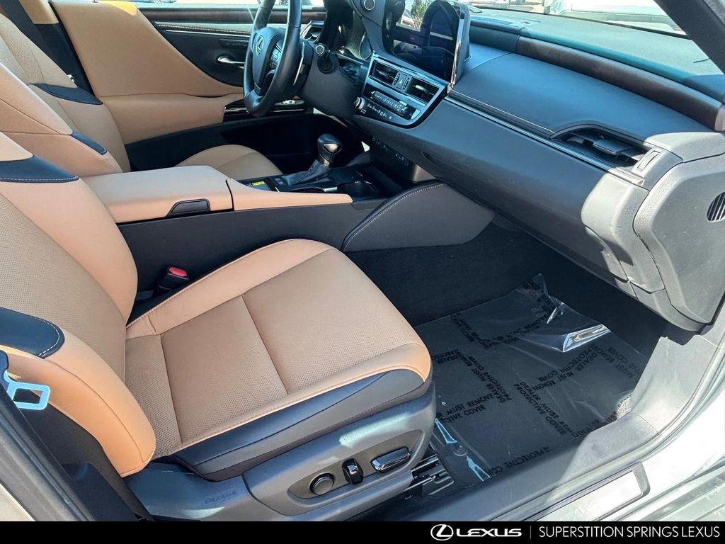 used 2025 Lexus ES 300h car, priced at $44,187