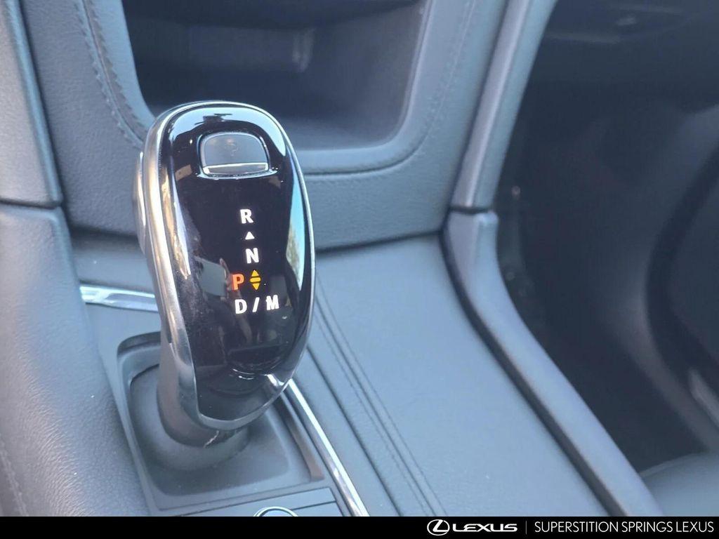 used 2021 Cadillac XT5 car, priced at $30,543