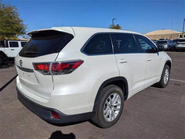 used 2016 Toyota Highlander car, priced at $21,874