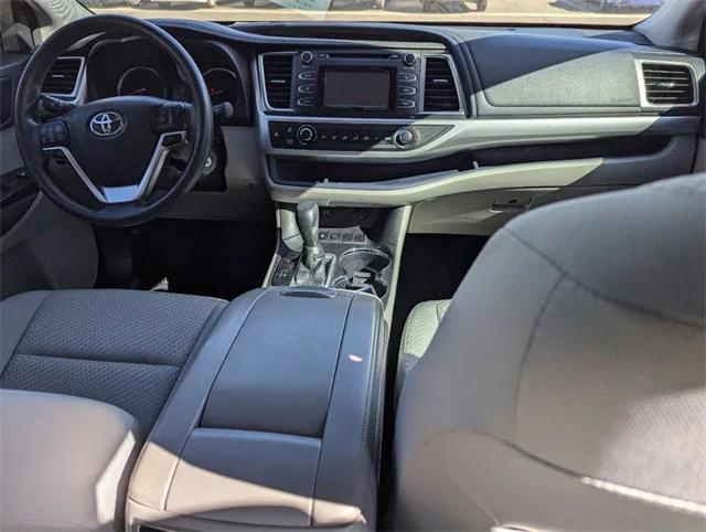 used 2016 Toyota Highlander car, priced at $21,874