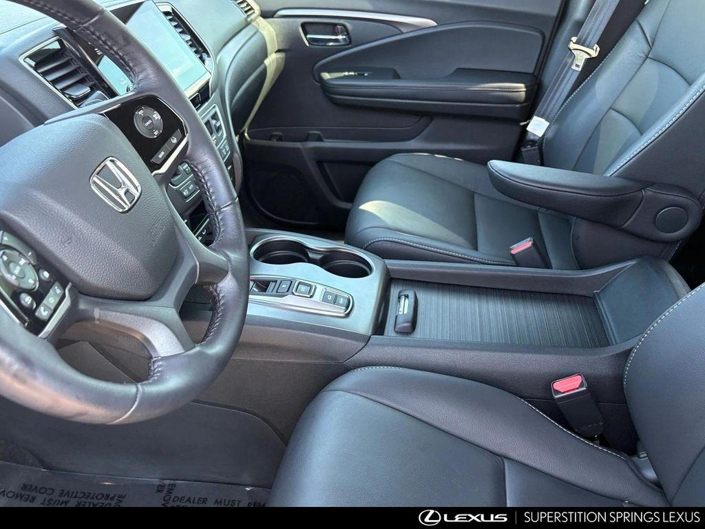 used 2022 Honda Pilot car, priced at $34,958