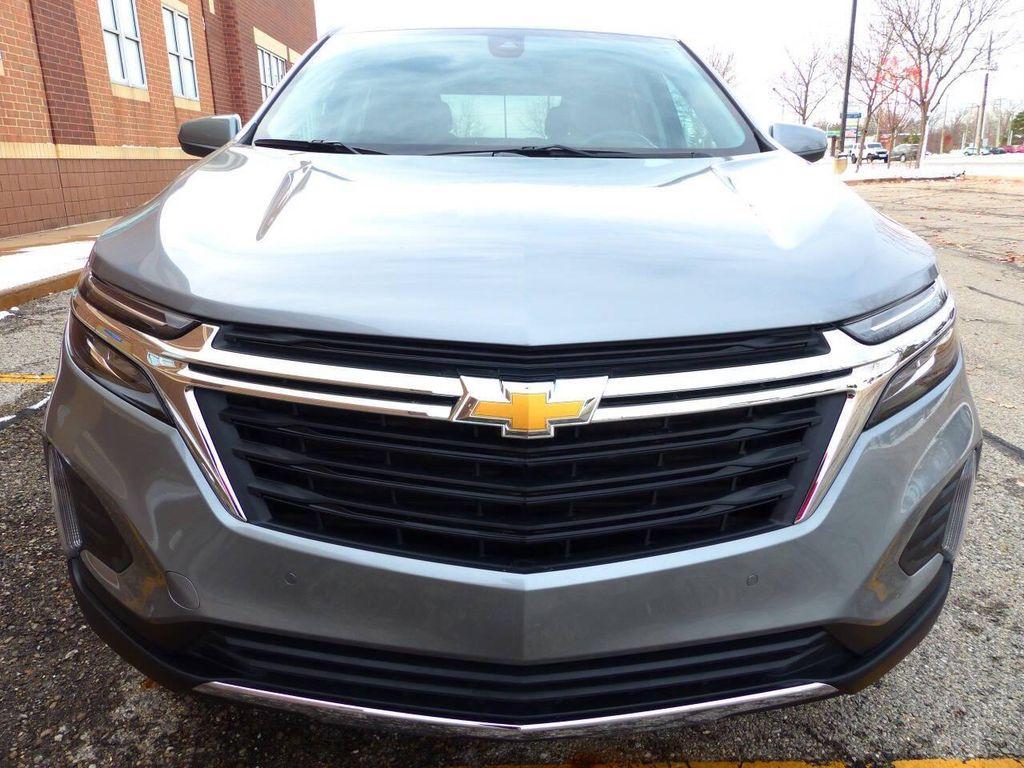 used 2024 Chevrolet Equinox car, priced at $18,995