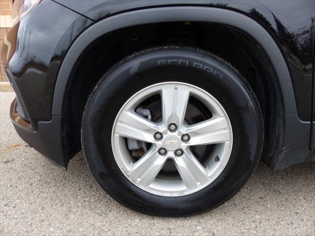 used 2020 Chevrolet Trax car, priced at $12,995