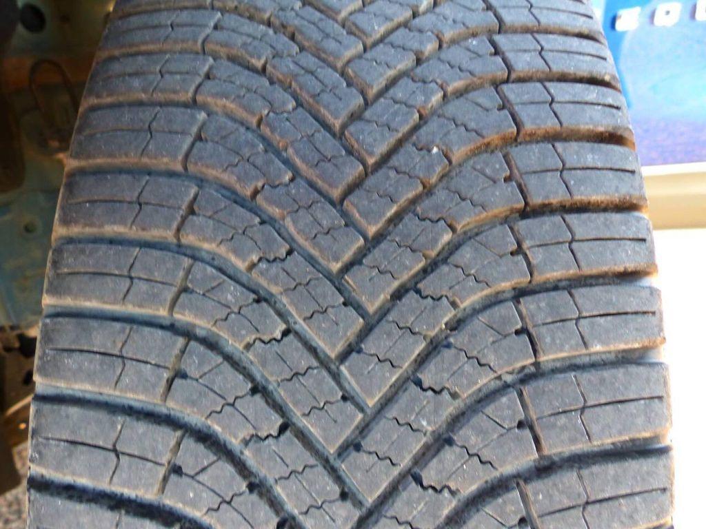 used 2022 Chevrolet Equinox car, priced at $14,995