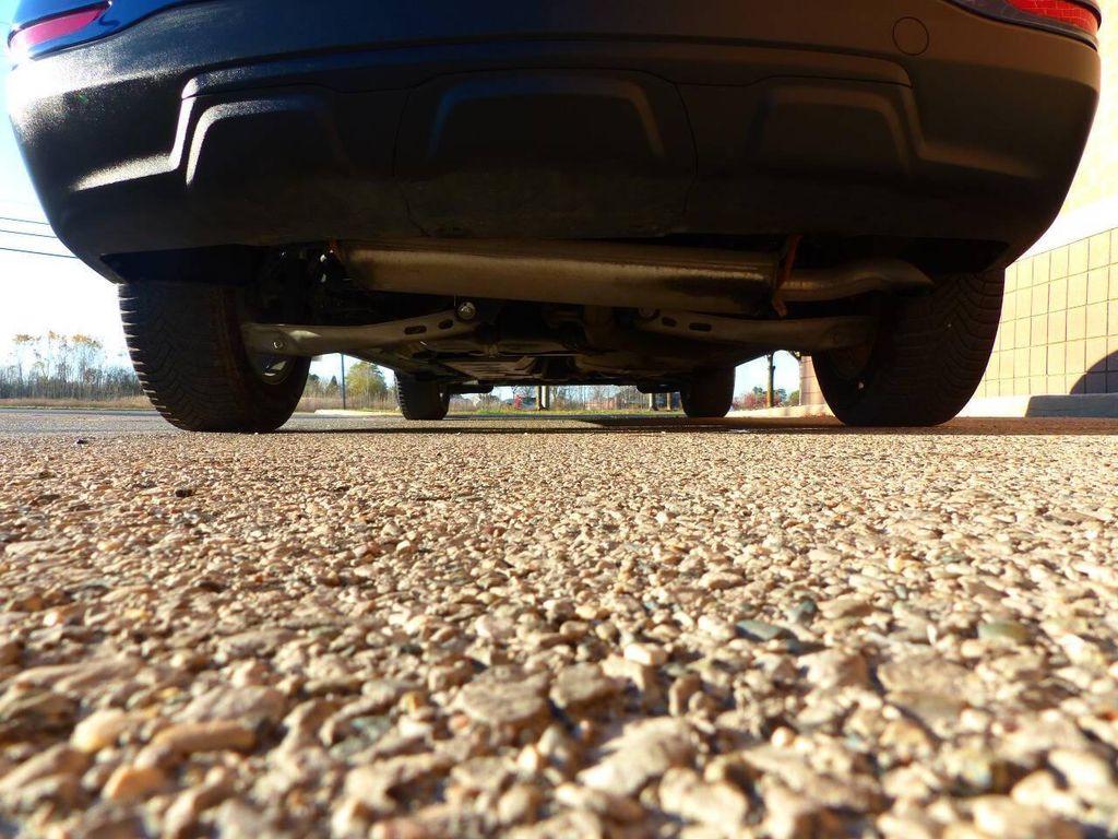 used 2022 Chevrolet Equinox car, priced at $14,995