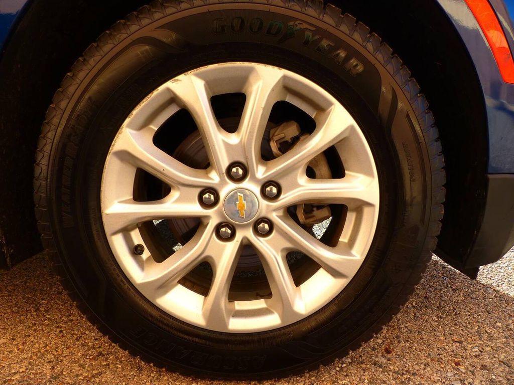 used 2022 Chevrolet Equinox car, priced at $14,995