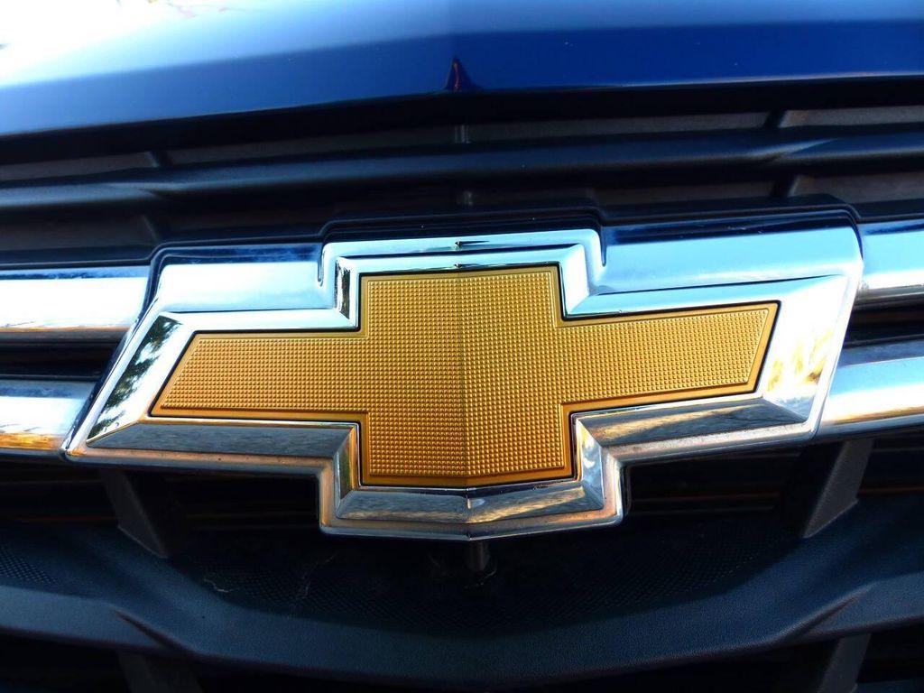 used 2022 Chevrolet Equinox car, priced at $14,995