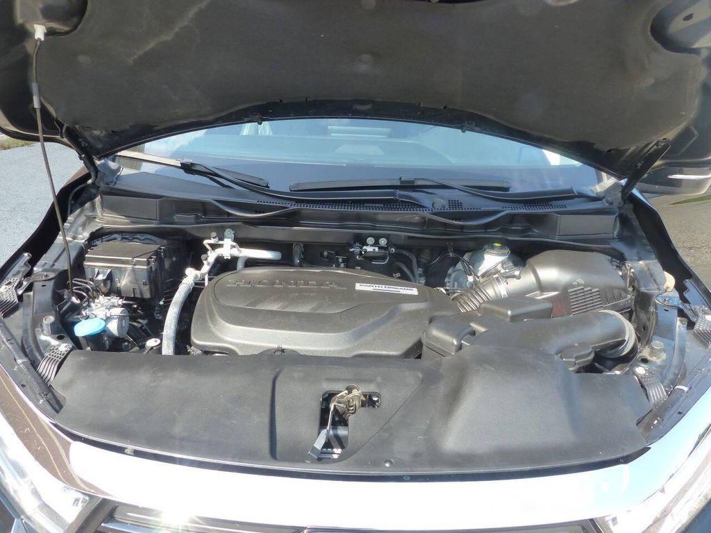 used 2023 Honda Odyssey car, priced at $25,995