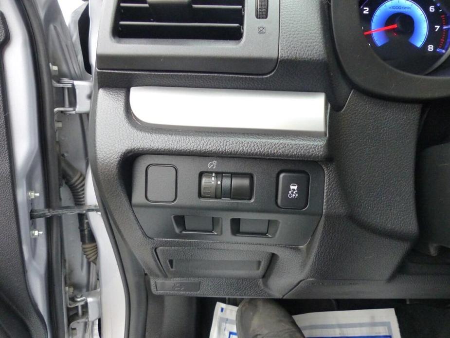 used 2014 Subaru XV Crosstrek Hybrid car, priced at $13,995