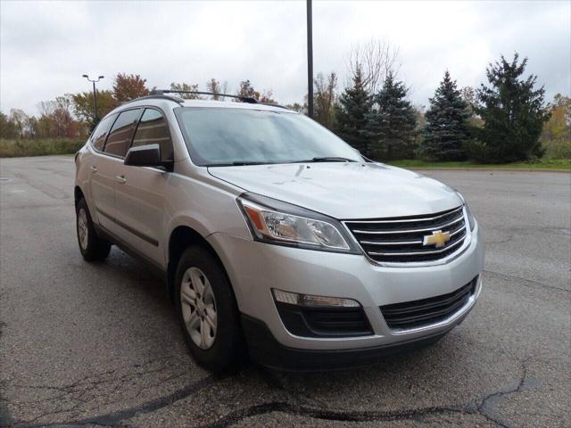 used 2017 Chevrolet Traverse car, priced at $12,995