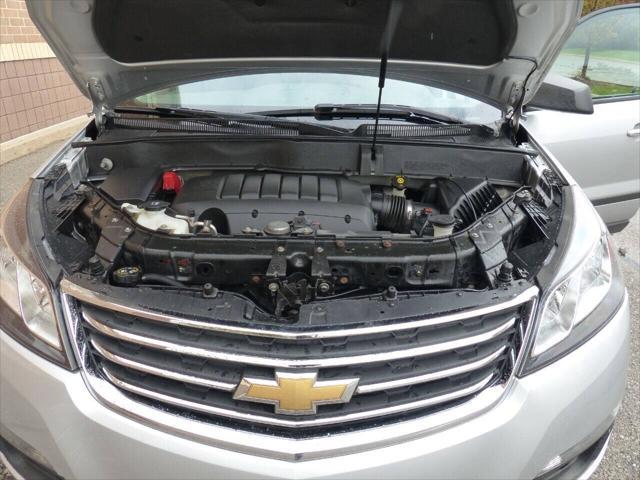 used 2017 Chevrolet Traverse car, priced at $12,995