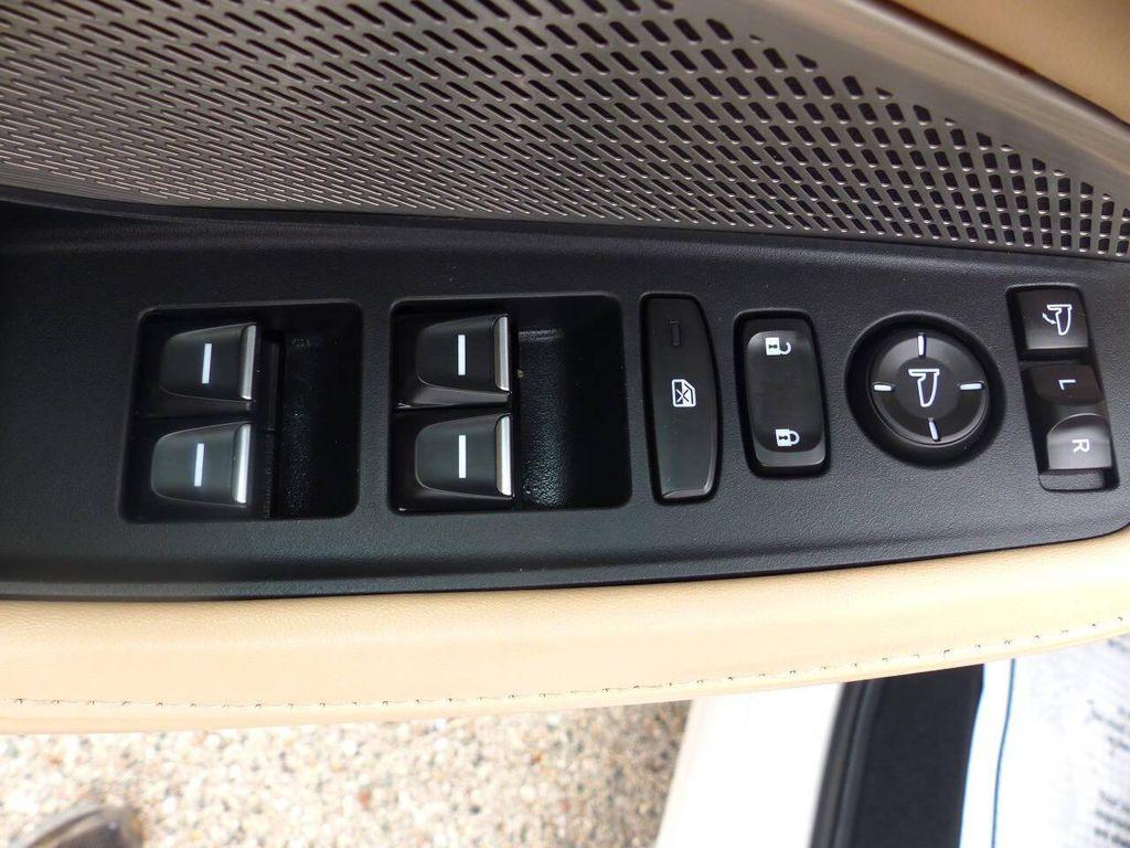 used 2024 Acura MDX car, priced at $35,995