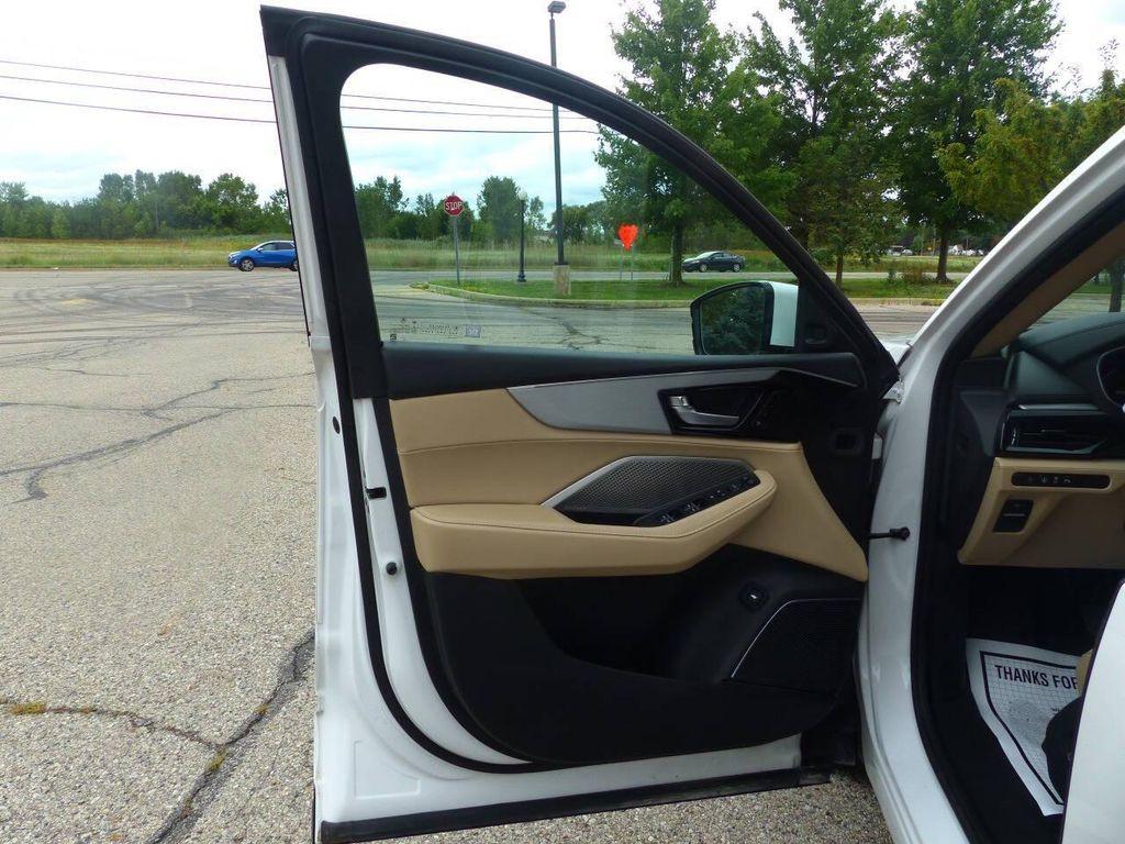 used 2024 Acura MDX car, priced at $35,995