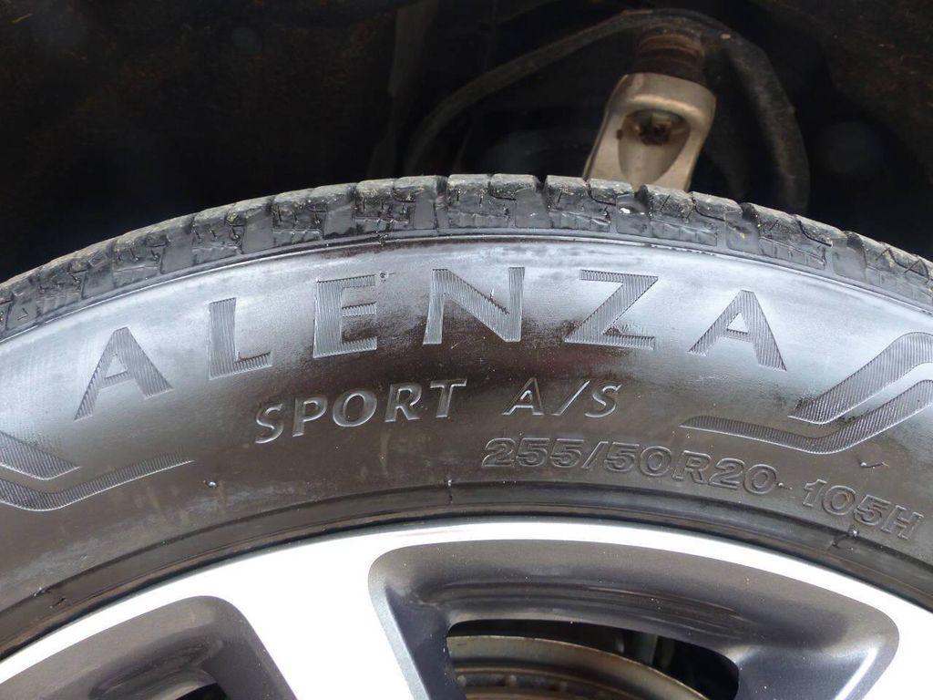 used 2024 Acura MDX car, priced at $35,995